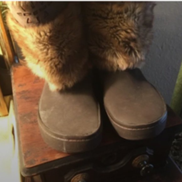 Crocs size 7 - Picture 5 of 6